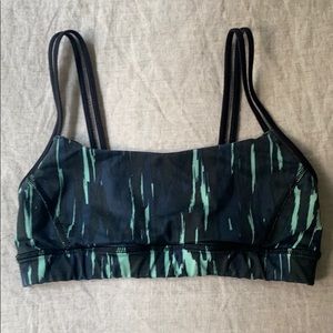 Lululemon Shelf Bra